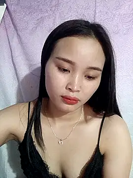 Lili lovely online show from October 20, 3:18 am