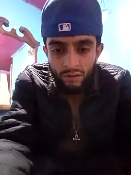 Snapshot of Vergudo19420 chatting on November 1, 7:10 am Vergudo19420 online show from November 1, 7:10 am