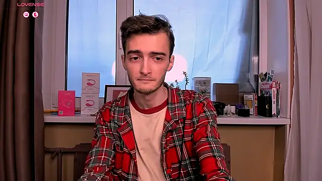 Snapshot of spider____man chatting on September 27, 1:05 pm spider man online show from September 27, 1:05 pm