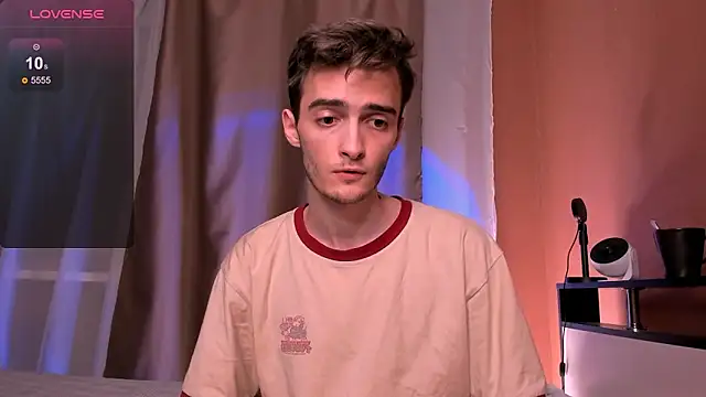 Snapshot of spider____man chatting on October 11, 6:28 pm spider man online show from October 11, 6:28 pm