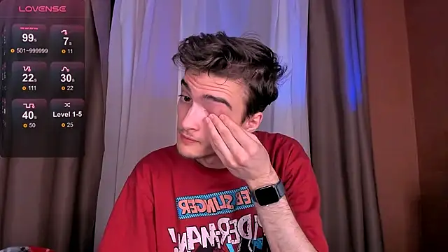 Snapshot of spider____man chatting on November 6, 2:40 pm spider man online show from November 6, 2:40 pm