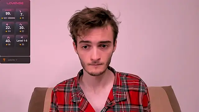 Snapshot of spider____man chatting on December 5, 5:42 pm spider man online show from December 5, 5:42 pm