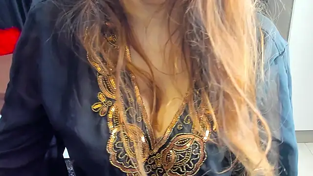 Snapshot of Shawtty_Girl chatting on September 21, 7:32 am Shawtty Girl online show from September 21, 7:32 am