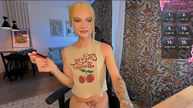 Snapshot of my-muse chatting on September 16, 10:05 am my-muse online show from September 16, 10:05 am