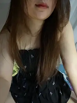 Snapshot of Hinne07 chatting on September 15, 11:38 pm Hinne07 online show from September 15, 11:38 pm