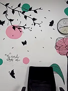 Snapshot of curvy_diva_ chatting on September 12, 11:10 am curvy diva online show from September 12, 11:10 am