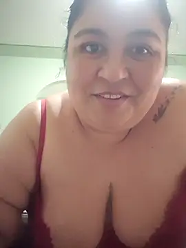 Snapshot of curvy_diva_ chatting on September 14, 9:36 pm curvy diva online show from September 14, 9:36 pm