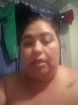 Snapshot of curvy_diva_ chatting on September 17, 3:30 am curvy diva online show from September 17, 3:30 am