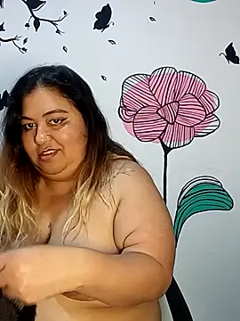 Snapshot of curvy_diva_ chatting on September 17, 3:35 pm curvy diva online show from September 17, 3:35 pm