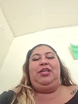 Snapshot of curvy_diva_ chatting on September 23, 9:51 pm curvy diva online show from September 23, 9:51 pm