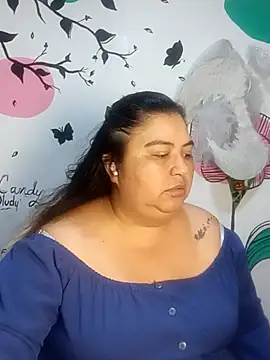 Snapshot of curvy_diva_ chatting on November 13, 10:03 am curvy diva online show from November 13, 10:03 am