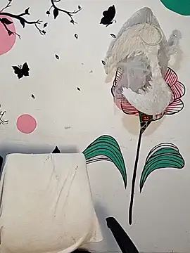 Snapshot of curvy_diva_ chatting on November 27, 11:34 am curvy diva online show from November 27, 11:34 am