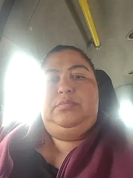 Snapshot of curvy_diva_ chatting on November 28, 1:03 pm curvy diva online show from November 28, 1:03 pm