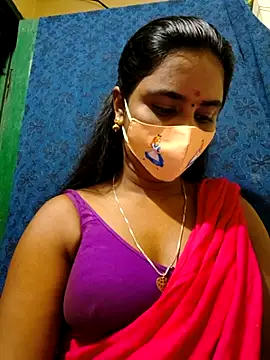 mini-queen online show from September 17, 3:46 pm