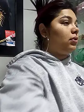 snow belle online show from September 12, 3:06 am