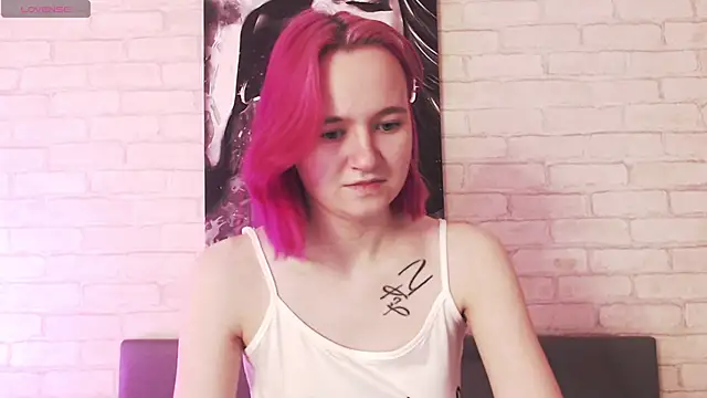 Snapshot of Ericha_Stone chatting on September 10, 1:16 am Ericha Stone online show from September 10, 1:16 am