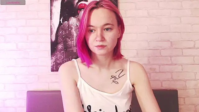 Snapshot of Ericha_Stone chatting on September 20, 1:39 am Ericha Stone online show from September 20, 1:39 am