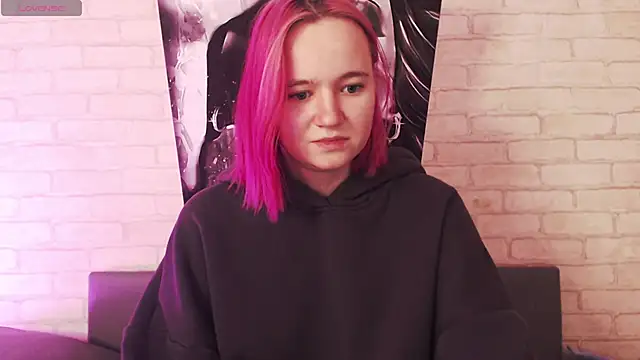 Snapshot of Ericha_Stone chatting on September 23, 1:41 am Ericha Stone online show from September 23, 1:41 am