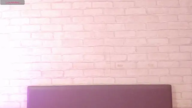 Snapshot of Ericha_Stone chatting on October 12, 1:04 am Ericha Stone online show from October 12, 1:04 am