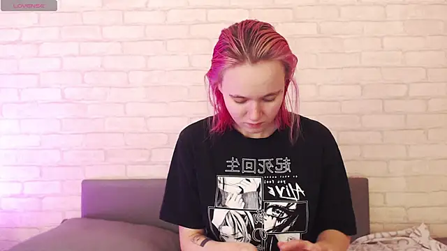 Snapshot of Ericha_Stone chatting on October 24, 1:57 am Ericha Stone online show from October 24, 1:57 am