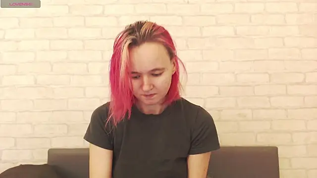 Snapshot of Ericha_Stone chatting on November 3, 4:25 am Ericha Stone online show from November 3, 4:25 am