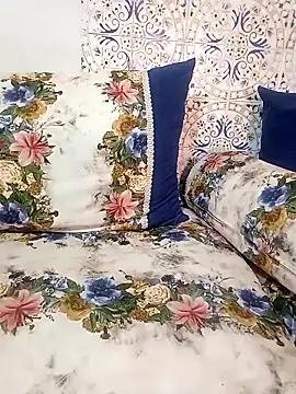 Snapshot of Mayamimi chatting on September 14, 12:26 pm Mayamimi online show from September 14, 12:26 pm