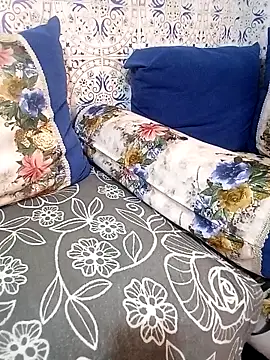 Snapshot of Mayamimi chatting on September 18, 2:41 pm Mayamimi online show from September 18, 2:41 pm