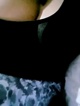 Snapshot of Mayamimi chatting on November 22, 9:25 pm Mayamimi online show from November 22, 9:25 pm