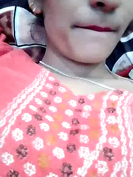 Snapshot of Pahadi_couple chatting on October 3, 7:49 am Pahadi couple online show from October 3, 7:49 am