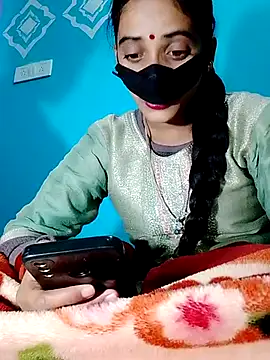 Pahadi couple online show from November 10, 5:17 am