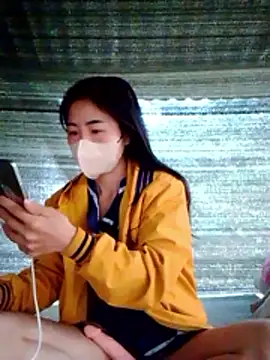 Snapshot of Georgia_here chatting on November 13, 11:25 pm Georgia here online show from November 13, 11:25 pm