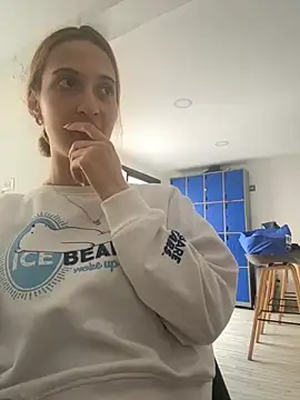 Emilywillis8 online show from October 18, 1:12 pm