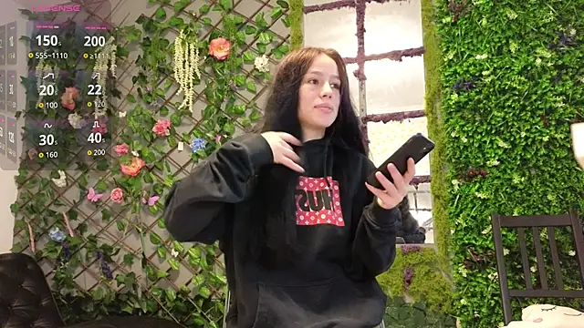 Snapshot of baby_nyco chatting on October 1, 5:52 pm baby nyco online show from October 1, 5:52 pm