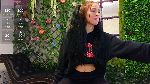 Snapshot of baby_nyco chatting on October 7, 4:48 pm baby nyco online show from October 7, 4:48 pm