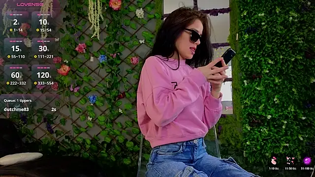 Snapshot of baby_nyco chatting on October 19, 3:23 pm baby nyco online show from October 19, 3:23 pm