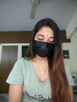 midnightmuse-03 online show from February 20, 5:46 pm