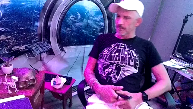 Snapshot of MistedNome chatting on September 26, 11:03 am MistedNome online show from September 26, 11:03 am