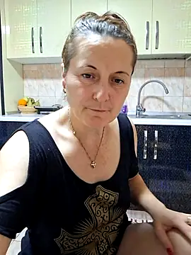 Fluturas2 online show from November 6, 7:37 pm