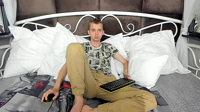 TimBlaks online show from October 3, 8:39 pm