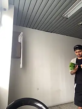 cristopher wallacee online show from October 12, 7:46 pm