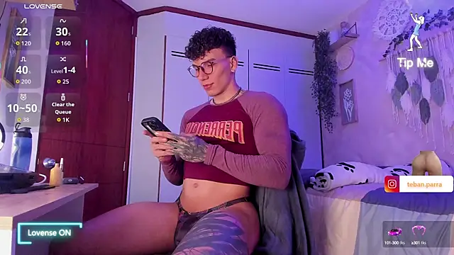 Snapshot of estebandi_do chatting on September 28, 3:01 am estebandi do online show from September 28, 3:01 am