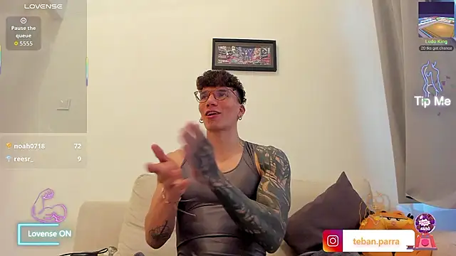 Snapshot of estebandi_do chatting on March 16, 7:01 am estebandi do online show from March 16, 7:01 am