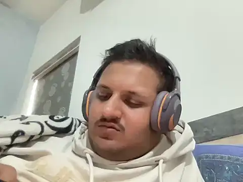 chiikuloveu online show from February 14, 5:59 am