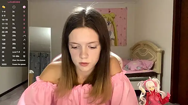 VibeQueenLucy online show from October 5, 3:21 pm