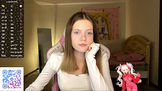 VibeQueenLucy online show from October 7, 3:31 pm