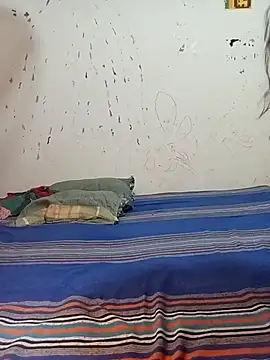 Snapshot of Shani_Izu chatting on August 4, 6:38 am Shani Izu online show from August 4, 6:38 am