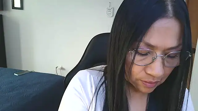 LissafeetHott online show from July 3, 8:48 pm