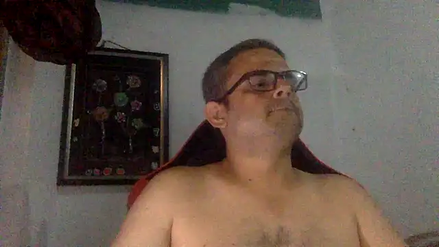 Snapshot of Katracho6969 chatting on June 8, 1:28 am Katracho6969 online show from June 8, 1:28 am