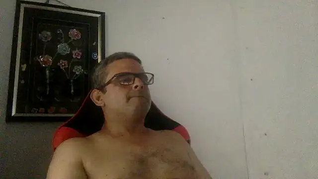 Snapshot of Katracho6969 chatting on June 9, 4:29 pm Katracho6969 online show from June 9, 4:29 pm
