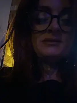 Snapshot of IrishmilfAnna chatting on October 2, 7:54 pm IrishmilfAnna online show from October 2, 7:54 pm